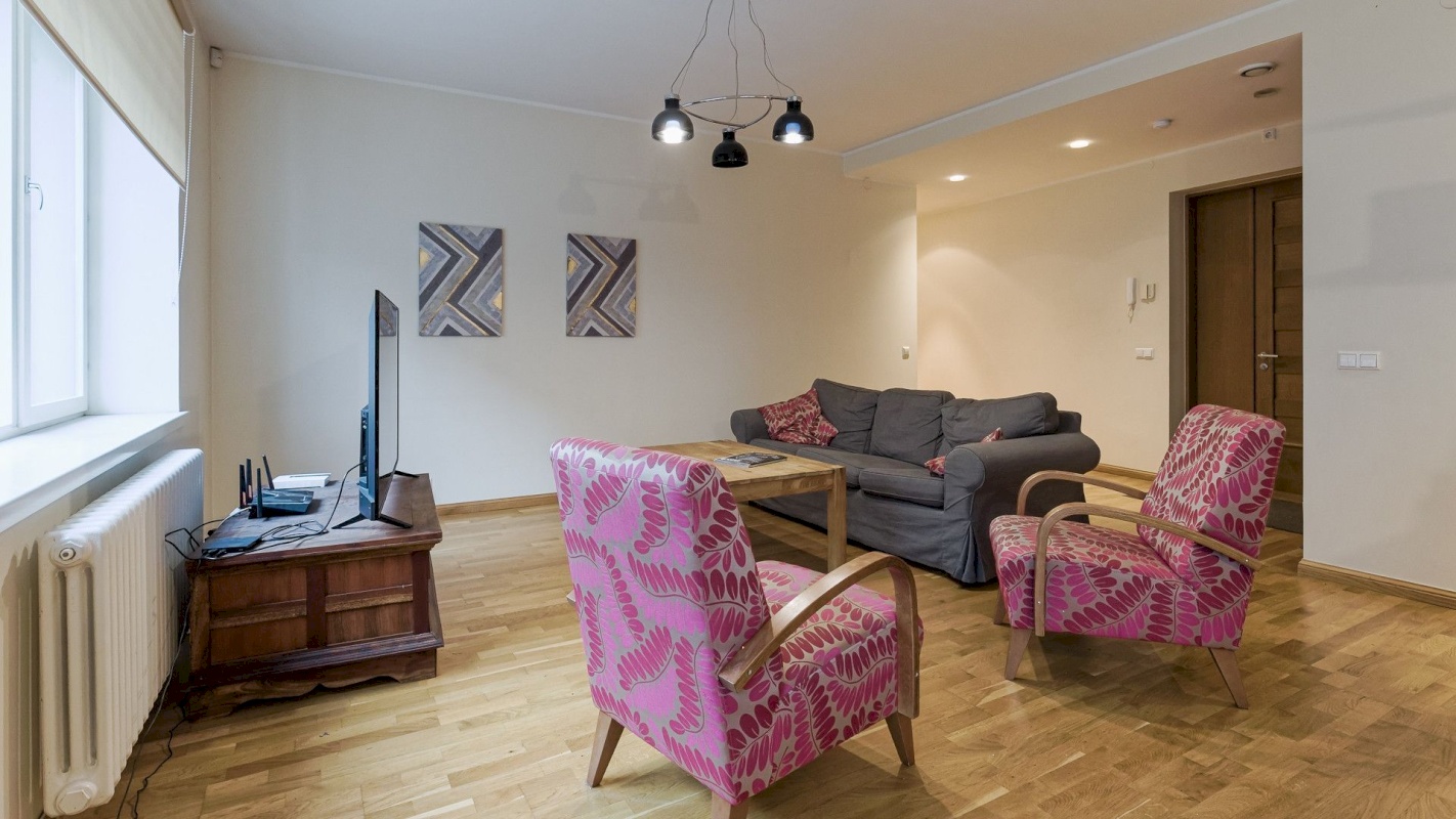 Tallinn, Kesklinna linnaosa, Südalinn, Pärnu mnt 27