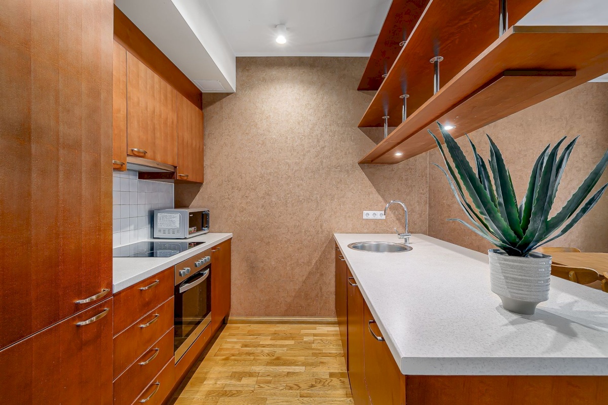 Tallinn, Kesklinna linnaosa, Südalinn, Pärnu mnt 27