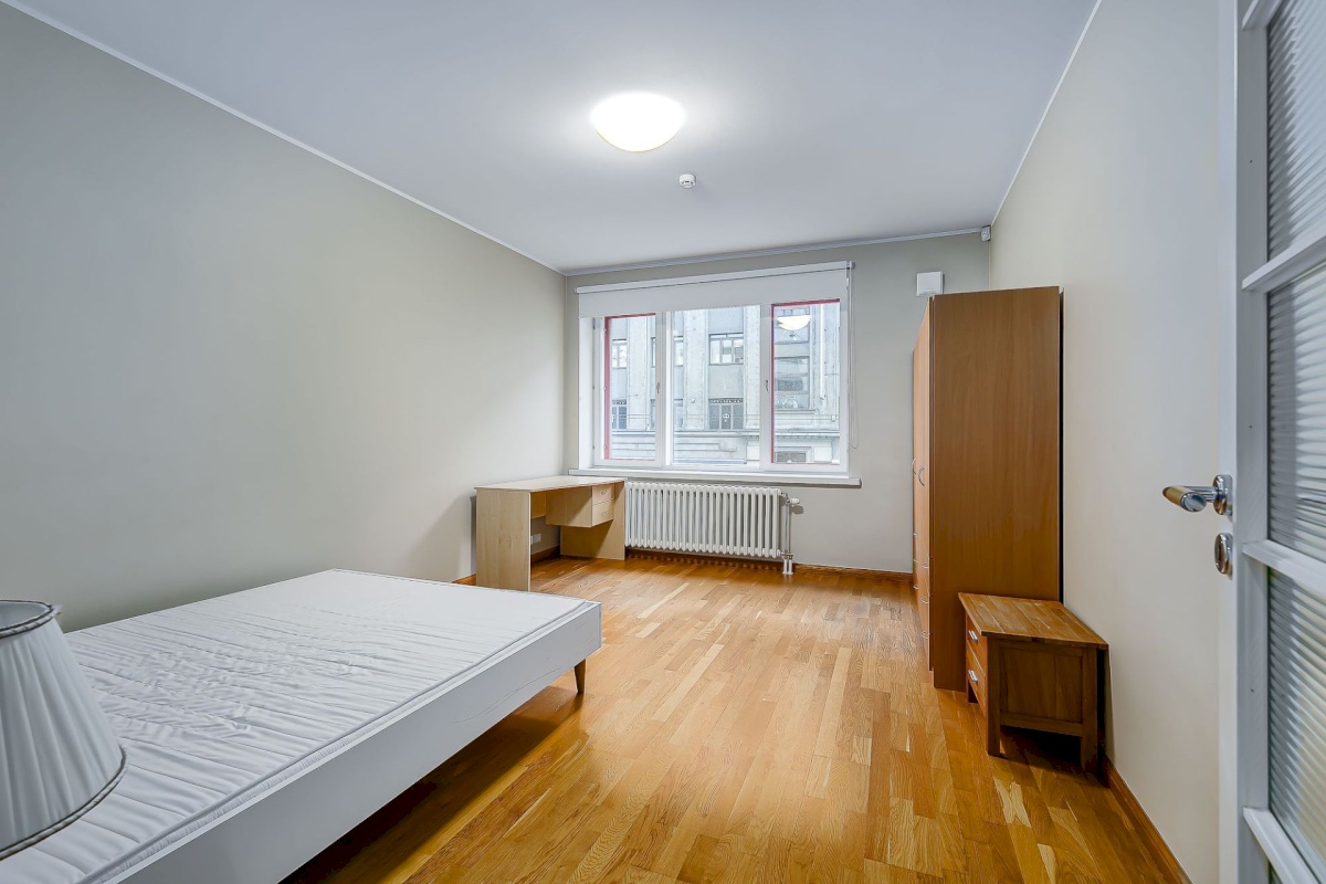 Tallinn, Kesklinna linnaosa, Südalinn, Pärnu mnt 27