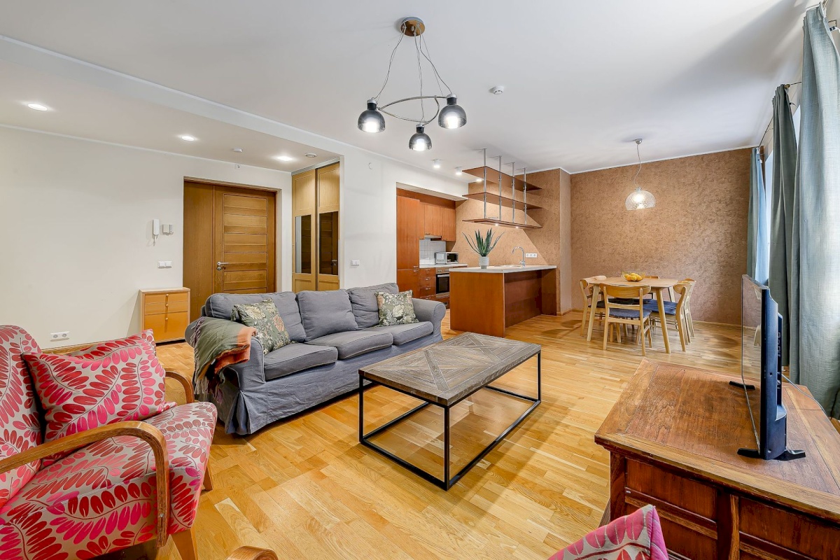 Tallinn, Kesklinna linnaosa, Südalinn, Pärnu mnt 27