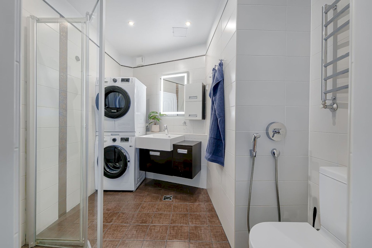 Tallinn, Kesklinna linnaosa, Südalinn, Pärnu mnt 27