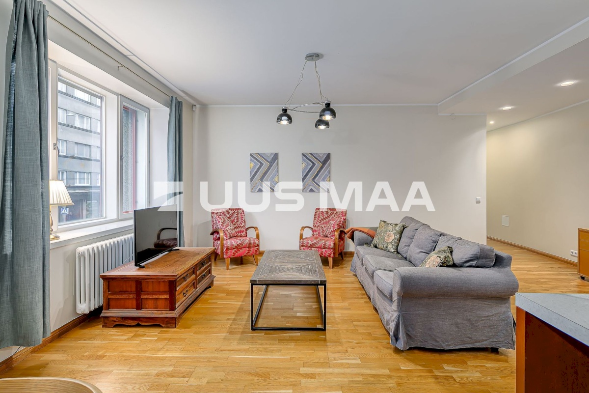 Tallinn, Kesklinna linnaosa, Südalinn, Pärnu mnt 27