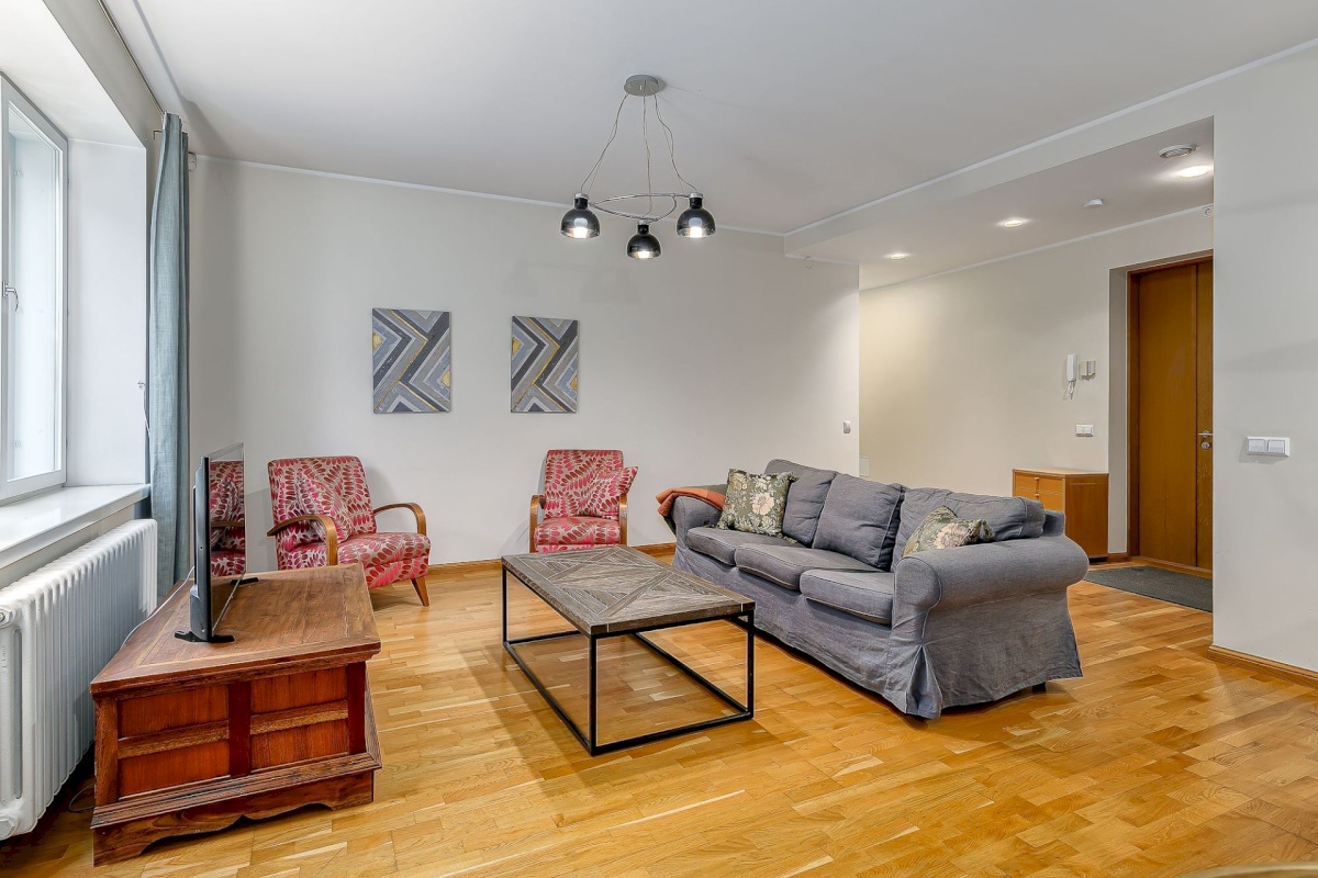 Tallinn, Kesklinna linnaosa, Südalinn, Pärnu mnt 27