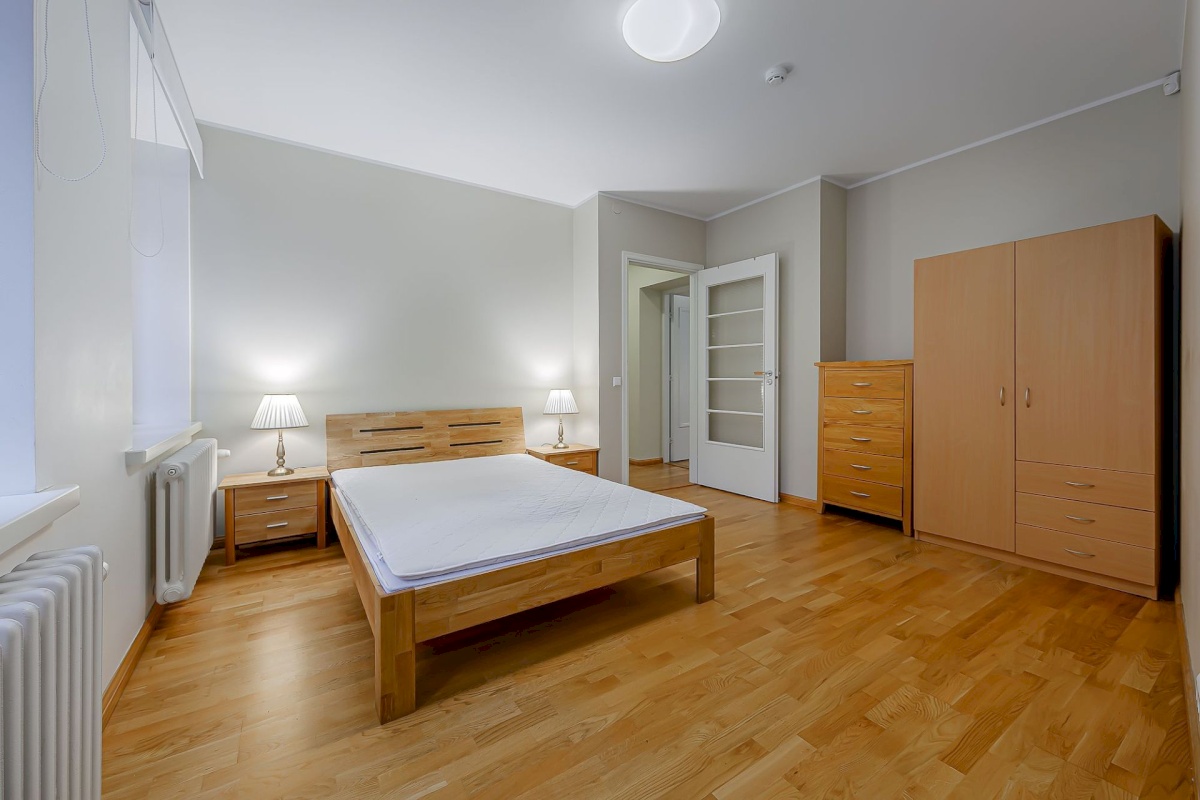 Tallinn, Kesklinna linnaosa, Südalinn, Pärnu mnt 27