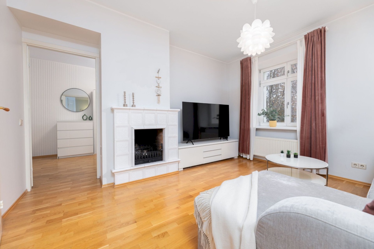 Tallinn, Kesklinna linnaosa, Kadriorg, Raua 26