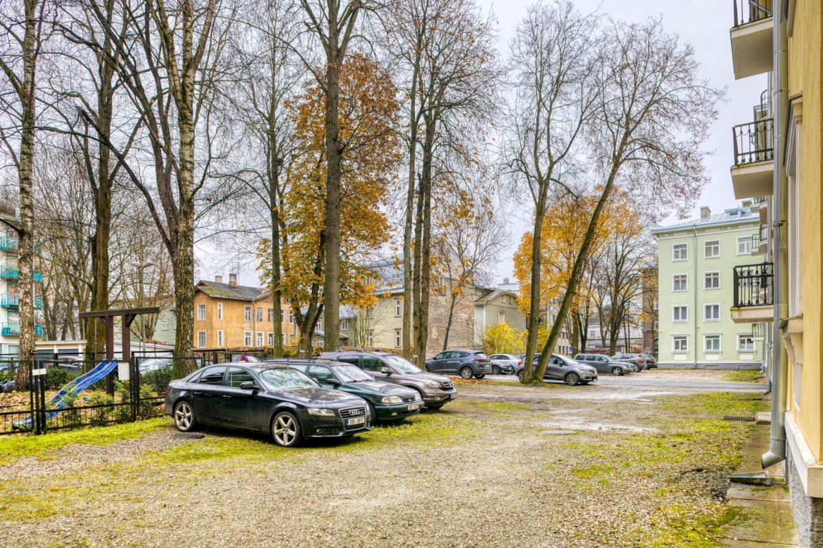 Tallinn, Kesklinna linnaosa, Kadriorg, Raua 26