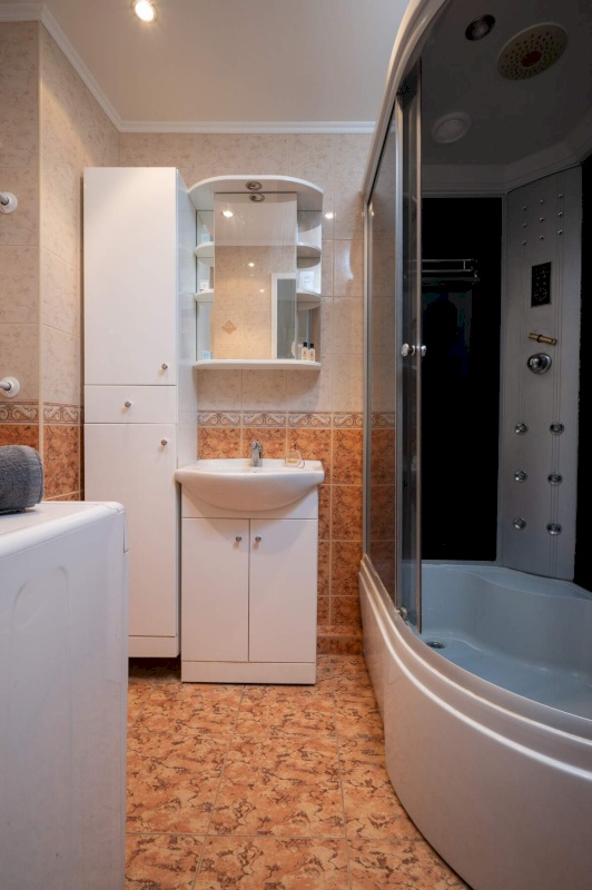 Anija vald, Lehtmetsa küla, Kose mnt 28