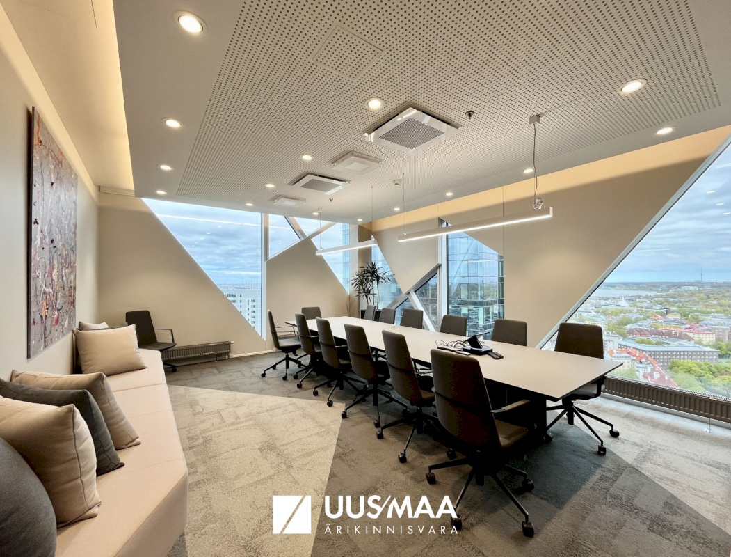 Tallinn, Kesklinna linnaosa, Maakri 30