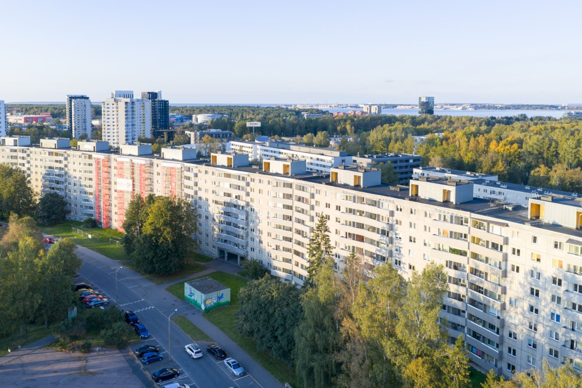 Tallinn, Haabersti linnaosa, Väike-Õismäe, Õismäe tee 142