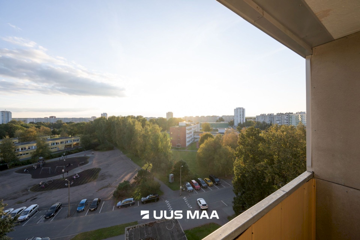 Tallinn, Haabersti linnaosa, Väike-Õismäe, Õismäe tee 142