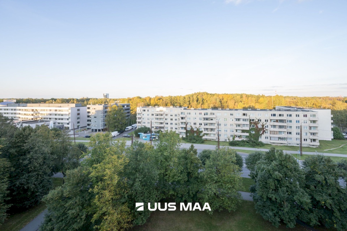 Tallinn, Haabersti linnaosa, Väike-Õismäe, Õismäe tee 142