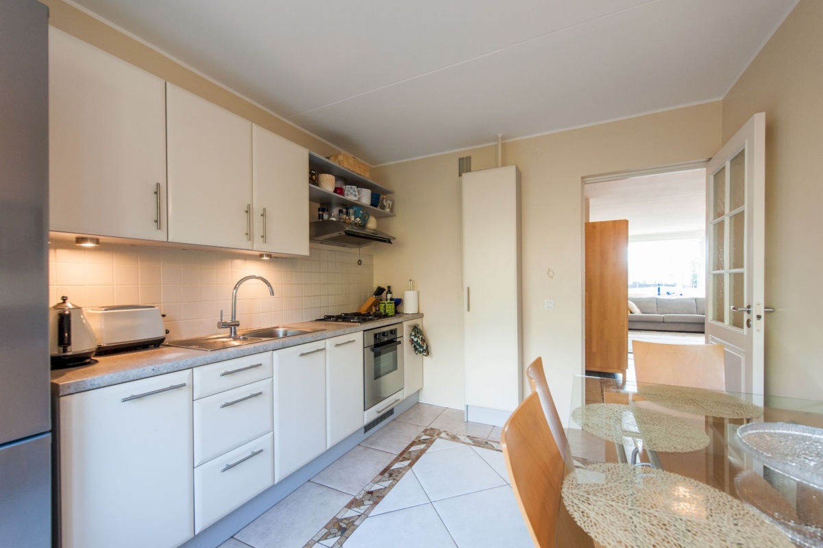 Tallinn, Kesklinna linnaosa, Torupilli, J. Kunderi tn 8