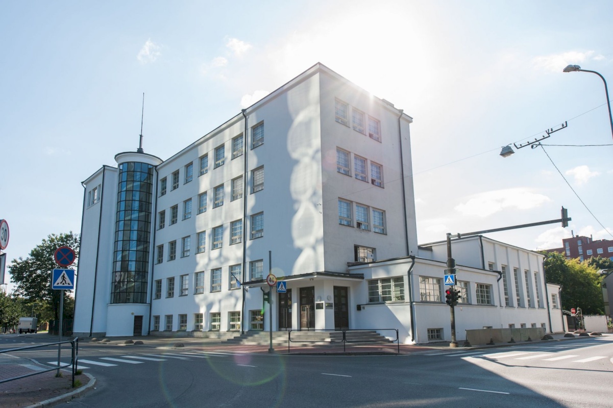 Tallinn, Kesklinna linnaosa, Torupilli, J. Kunderi tn 8