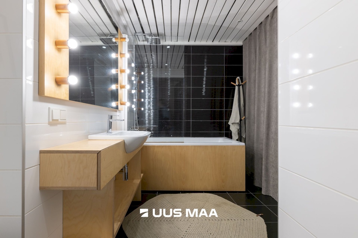 Tallinn, Põhja-Tallinna linnaosa, Kalamaja, Küti 2a