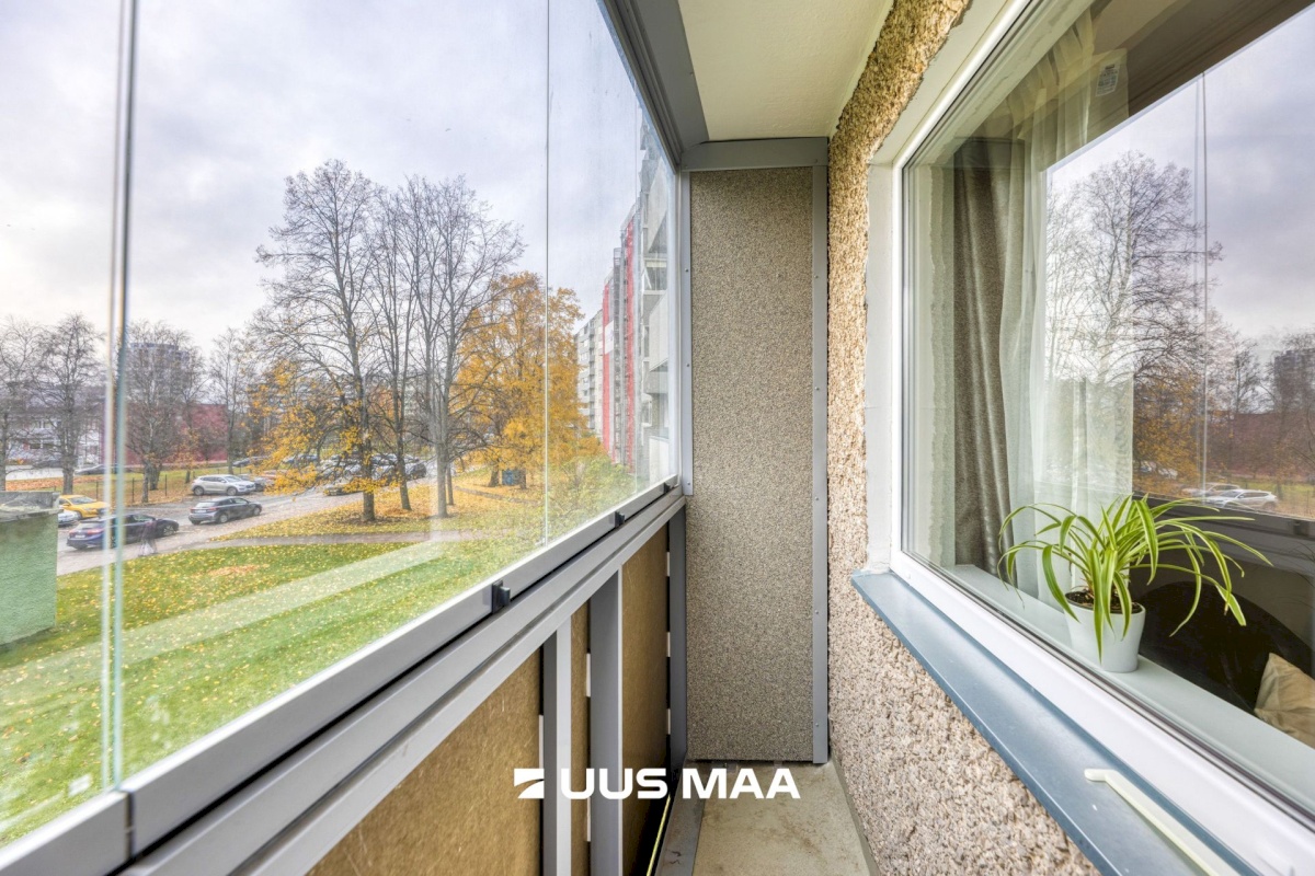 Tallinn, Haabersti linnaosa, Väike-Õismäe, Õismäe tee 142