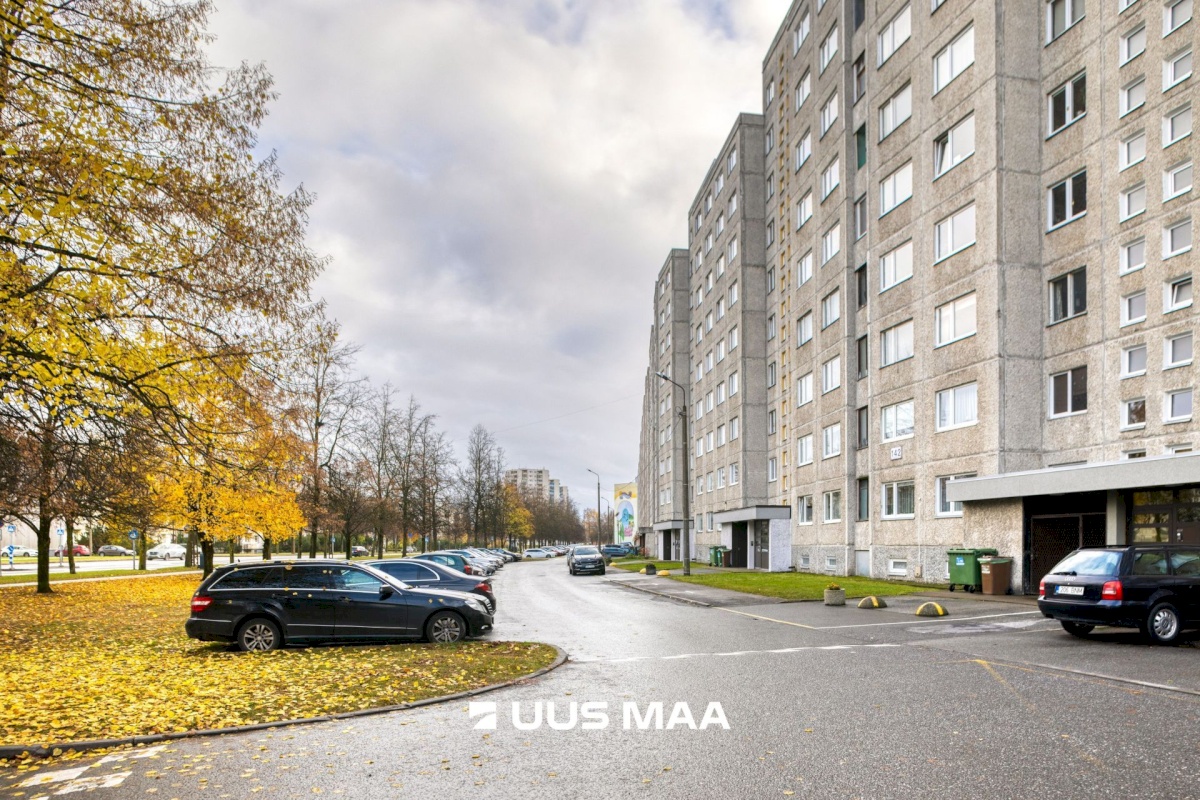 Tallinn, Haabersti linnaosa, Väike-Õismäe, Õismäe tee 142