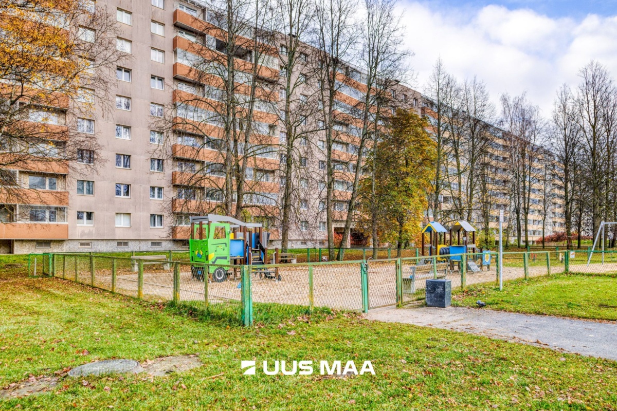 Tallinn, Haabersti linnaosa, Väike-Õismäe, Õismäe tee 142