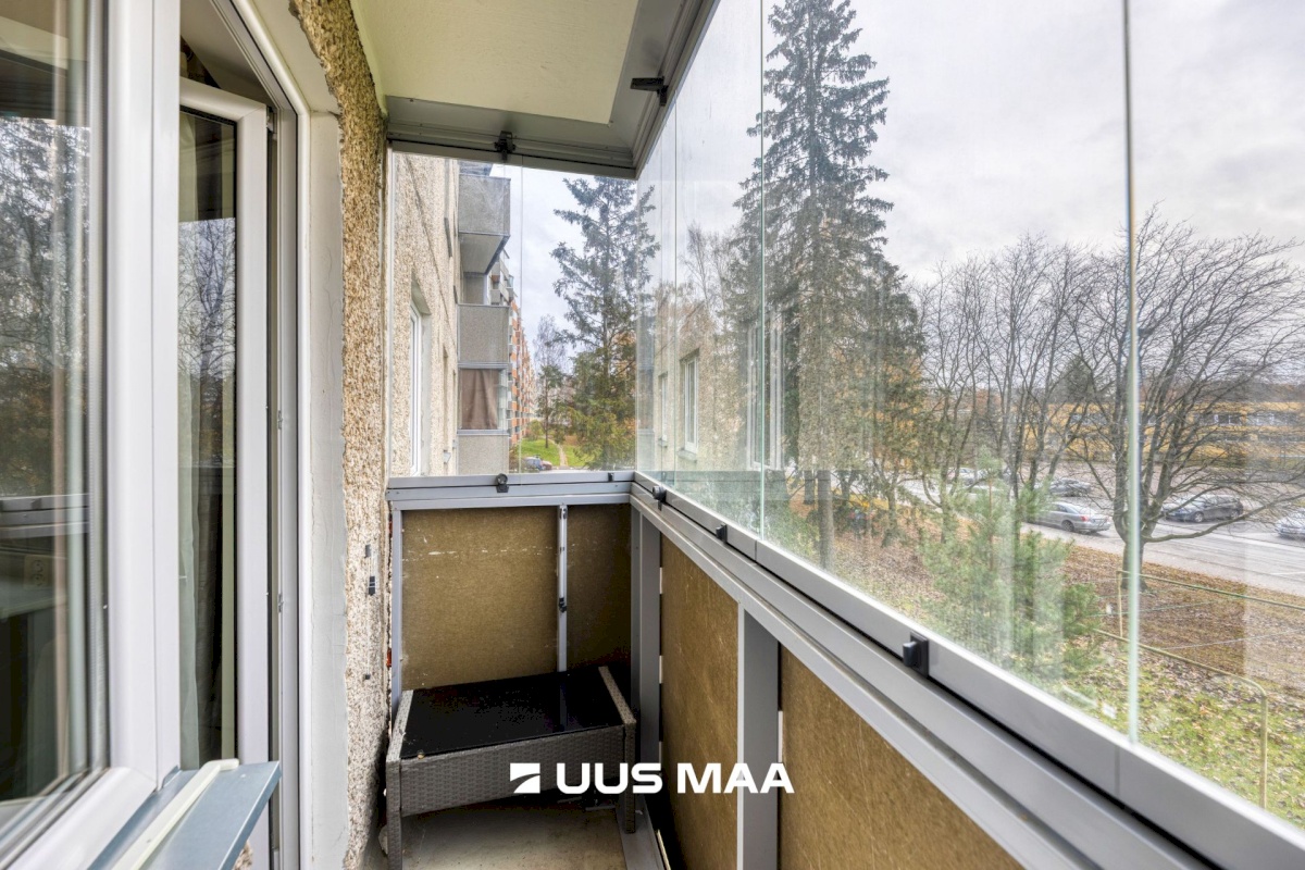 Tallinn, Haabersti linnaosa, Väike-Õismäe, Õismäe tee 142