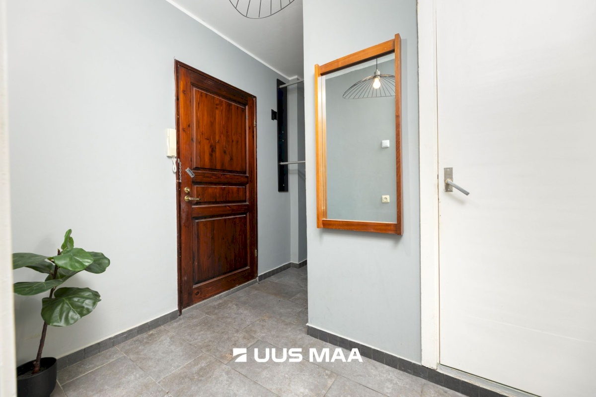 Tallinn, Haabersti linnaosa, Väike-Õismäe, Õismäe tee 142