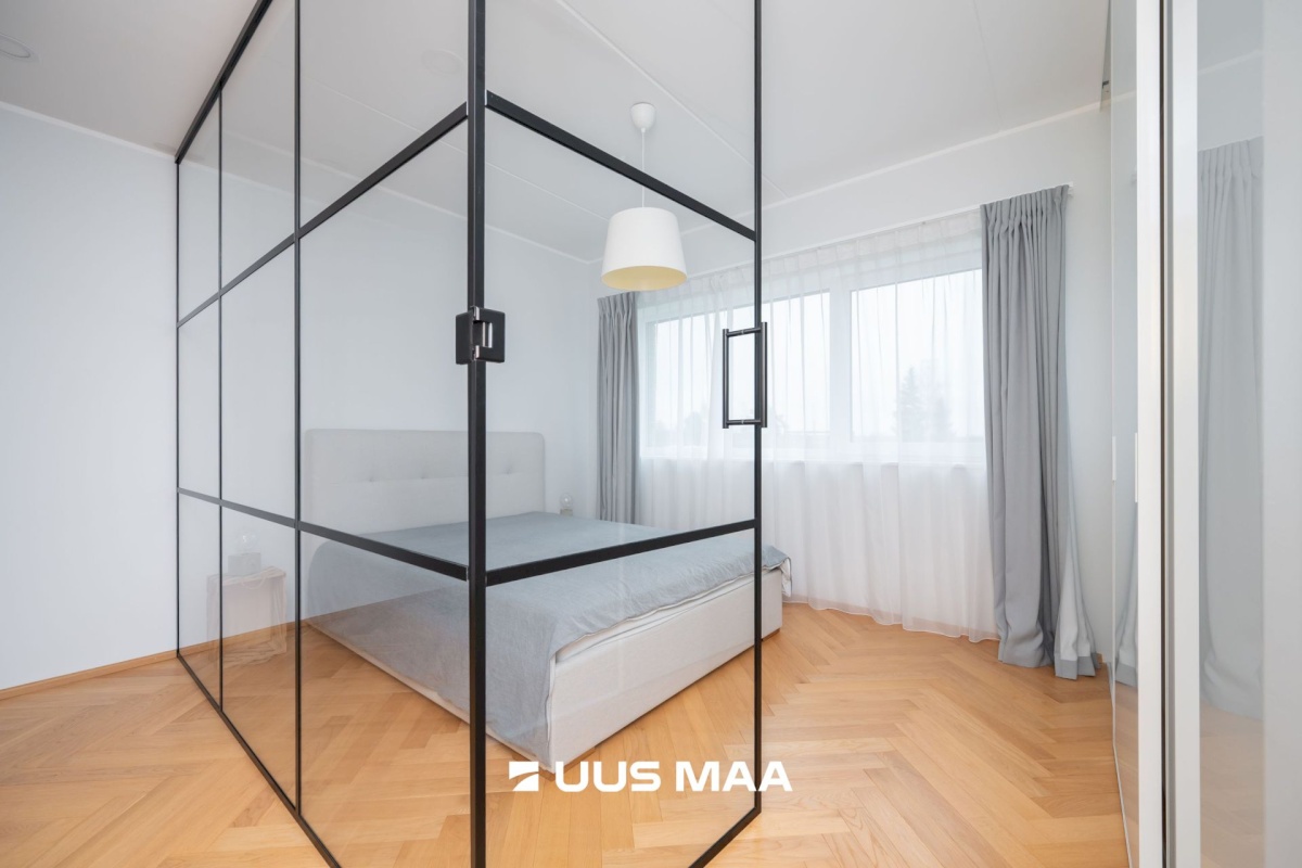 Saku vald, Saku alevik, Uusmäe tn 8