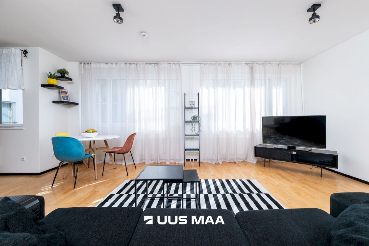 Tallinn, Kesklinna linnaosa, Kadriorg, F. R. Faehlmanni 6