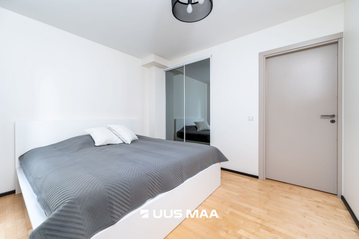 Tallinn, Kesklinna linnaosa, Kadriorg, F. R. Faehlmanni 6