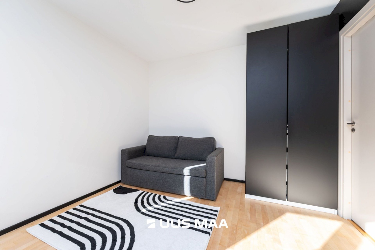 Tallinn, Kesklinna linnaosa, Kadriorg, F. R. Faehlmanni 6