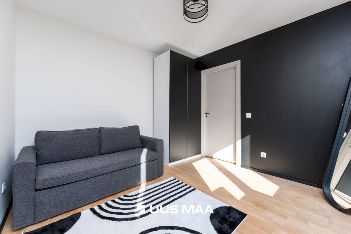 Tallinn, Kesklinna linnaosa, Kadriorg, F. R. Faehlmanni 6