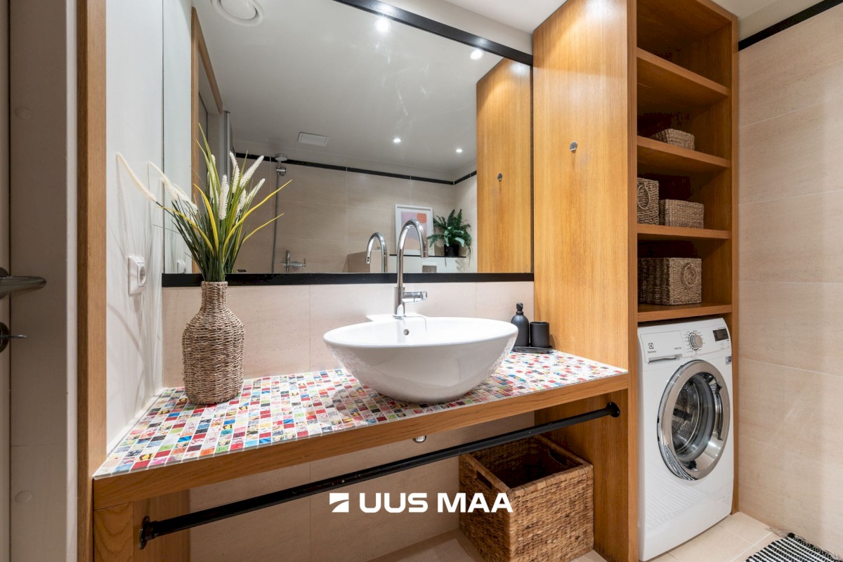 Tallinn, Kesklinna linnaosa, Kadriorg, F. R. Faehlmanni 6