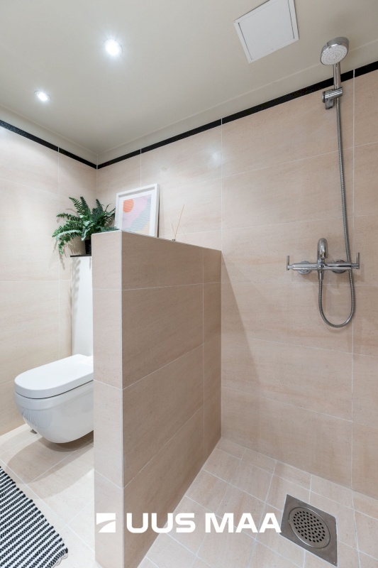 Tallinn, Kesklinna linnaosa, Kadriorg, F. R. Faehlmanni 6