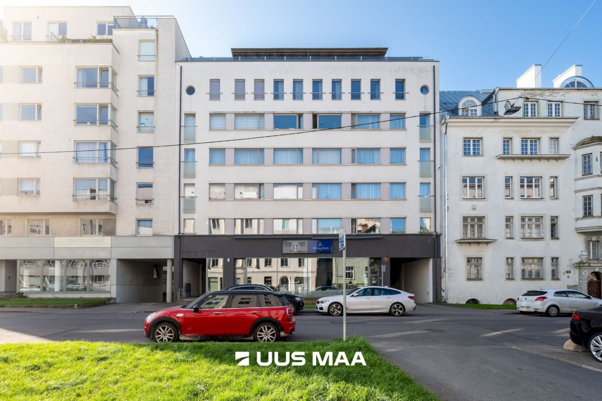 Tallinn, Kesklinna linnaosa, Kadriorg, F. R. Faehlmanni 6