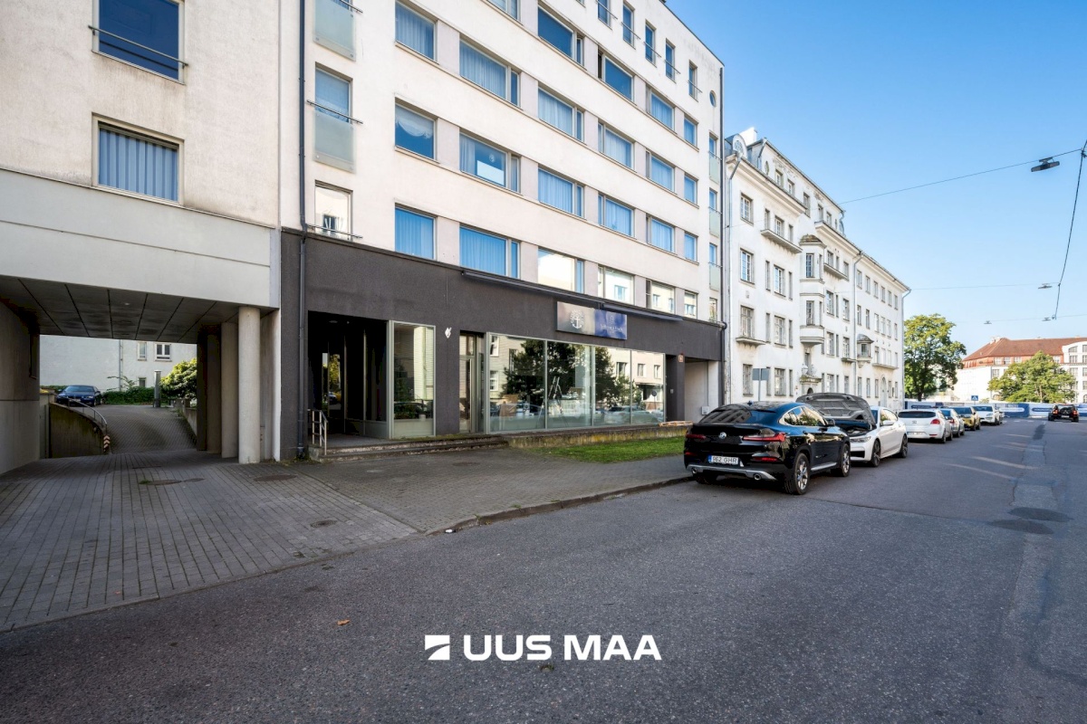 Tallinn, Kesklinna linnaosa, Kadriorg, F. R. Faehlmanni 6