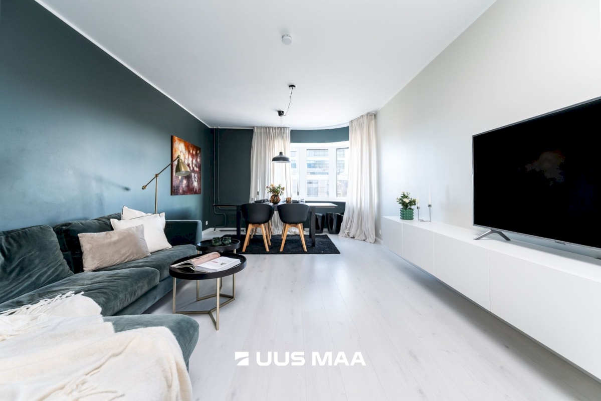 Tallinn, Kesklinna linnaosa, Pärnu mnt 106