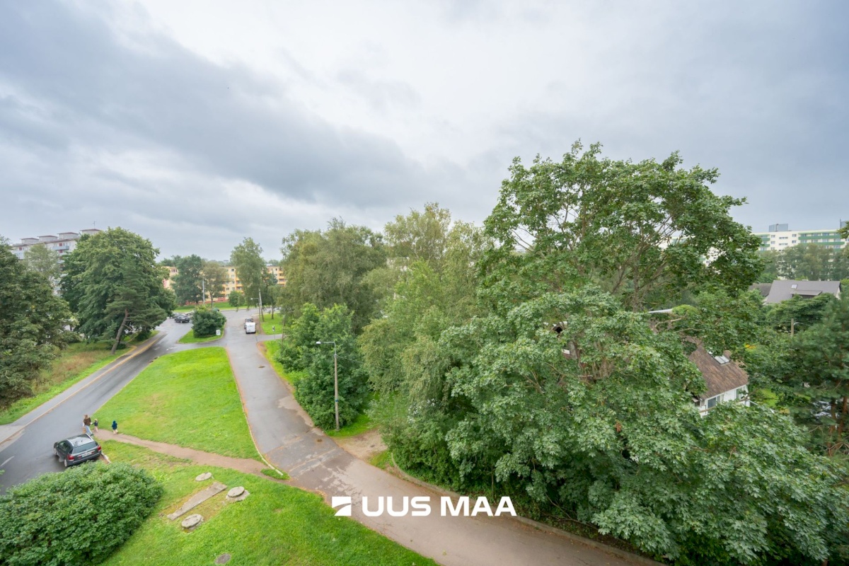 Tallinn, Mustamäe linnaosa, Mustamäe, Mustamäe tee 102