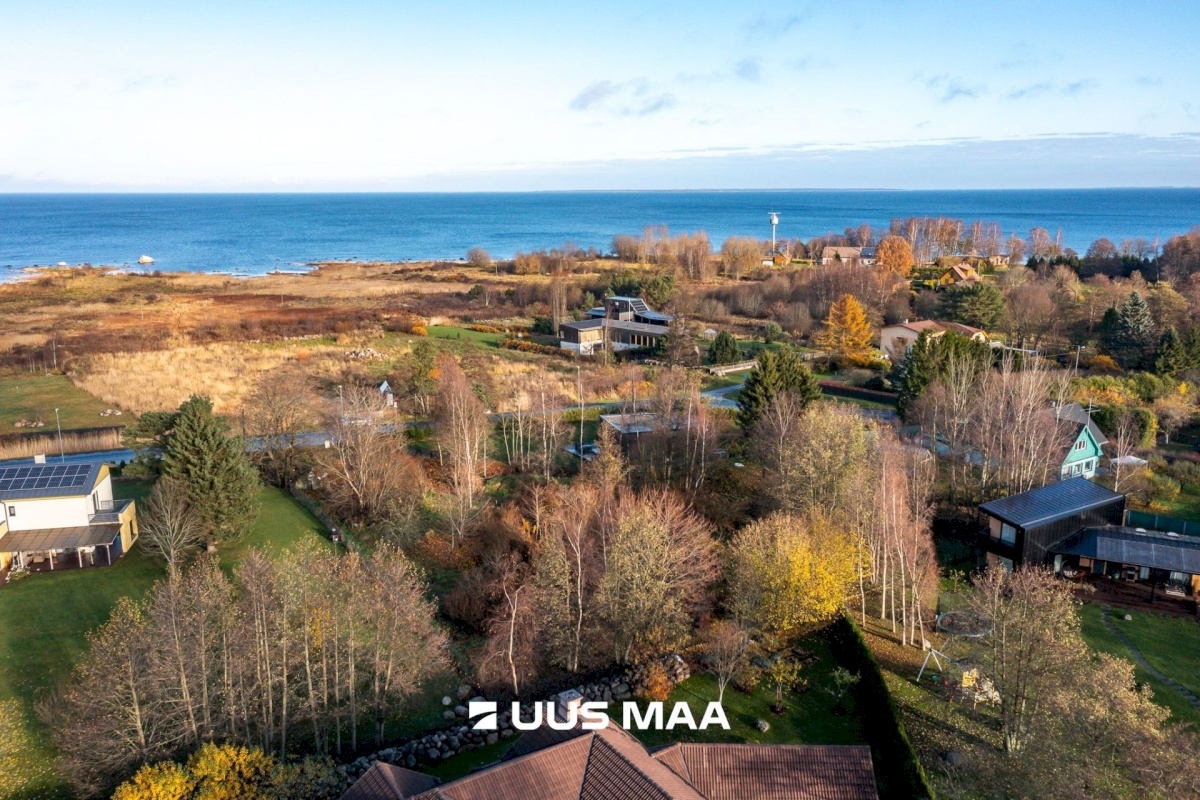 Viimsi vald, Leppneeme küla, Leppneeme tee 112