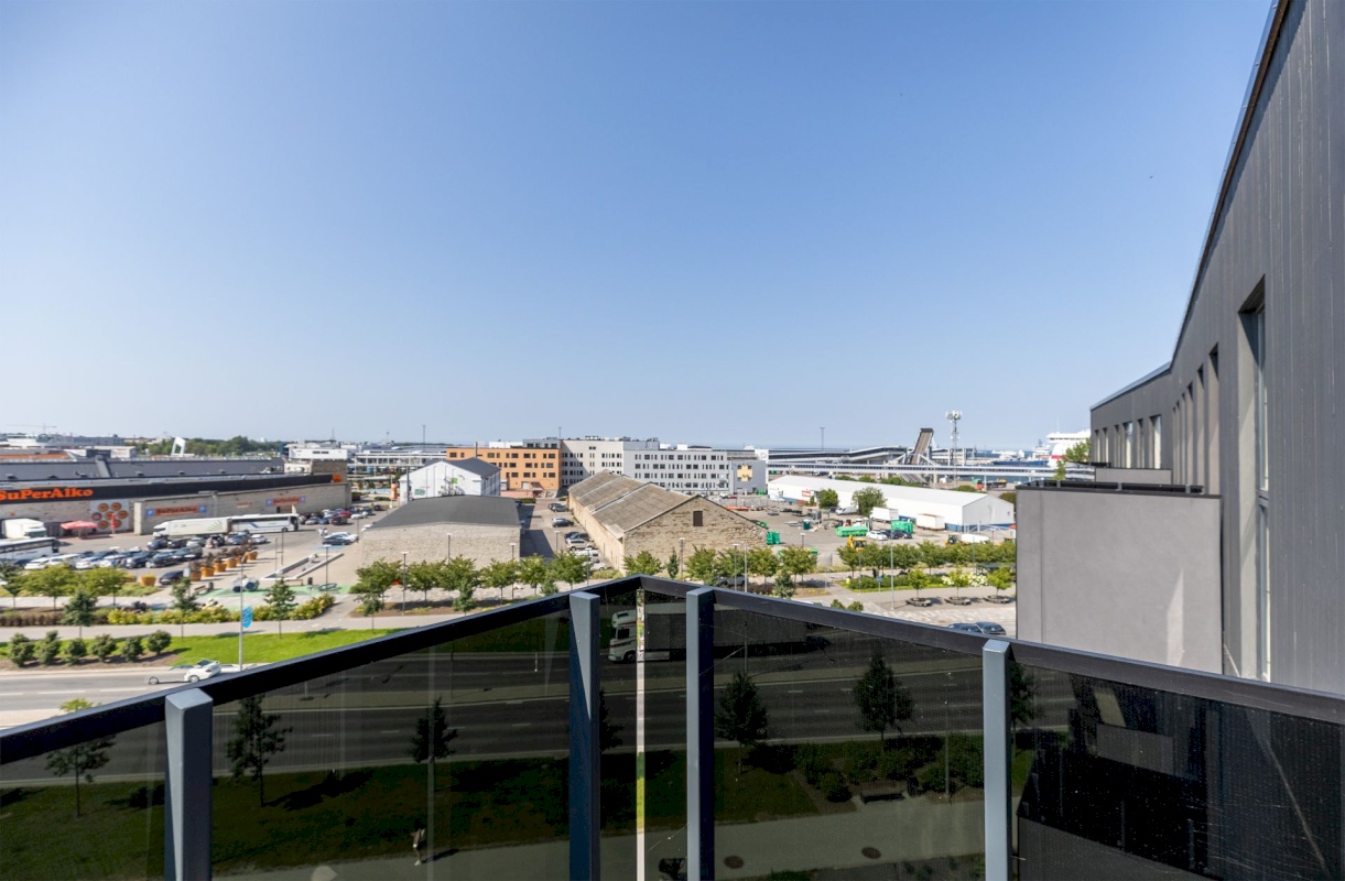 Tallinn, Kesklinna linnaosa, Madalmaa 1