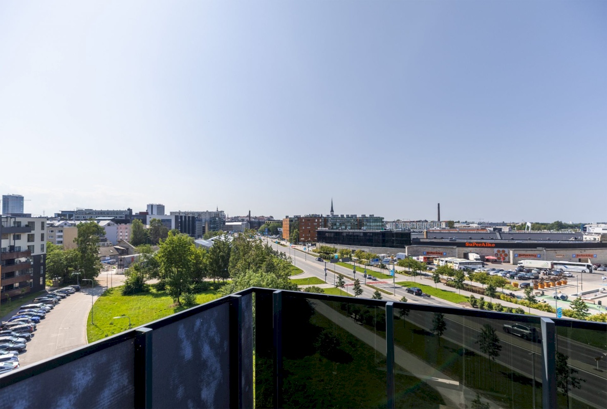 Tallinn, Kesklinna linnaosa, Madalmaa 1