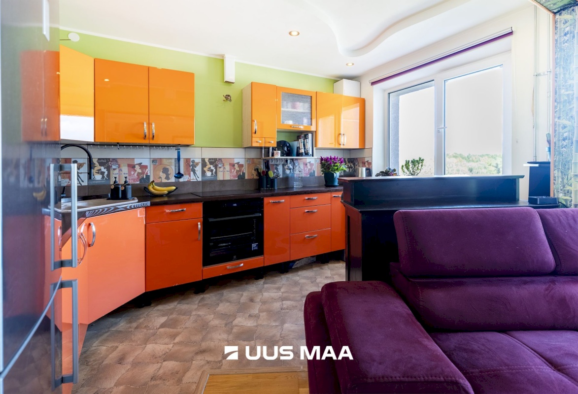 Tallinn, Haabersti linnaosa, Väike-Õismäe, Õismäe tee 148