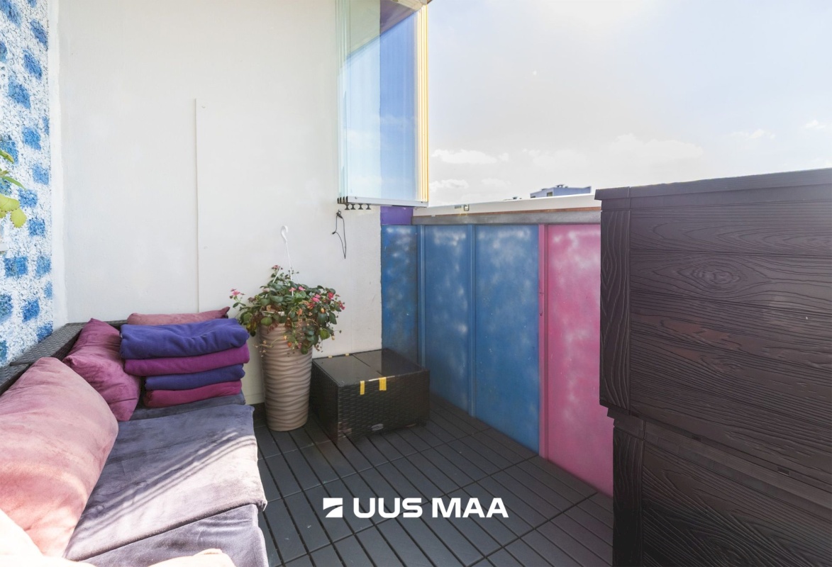 Tallinn, Haabersti linnaosa, Väike-Õismäe, Õismäe tee 148