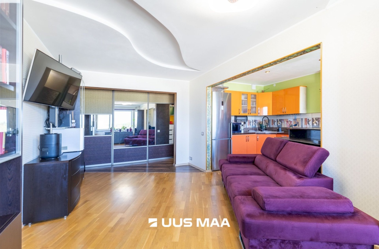 Tallinn, Haabersti linnaosa, Väike-Õismäe, Õismäe tee 148