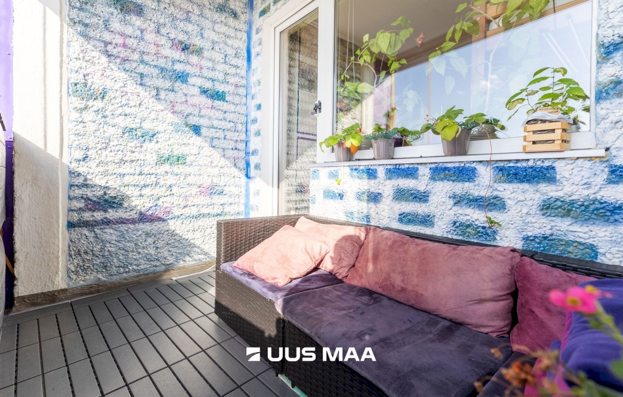 Tallinn, Haabersti linnaosa, Väike-Õismäe, Õismäe tee 148