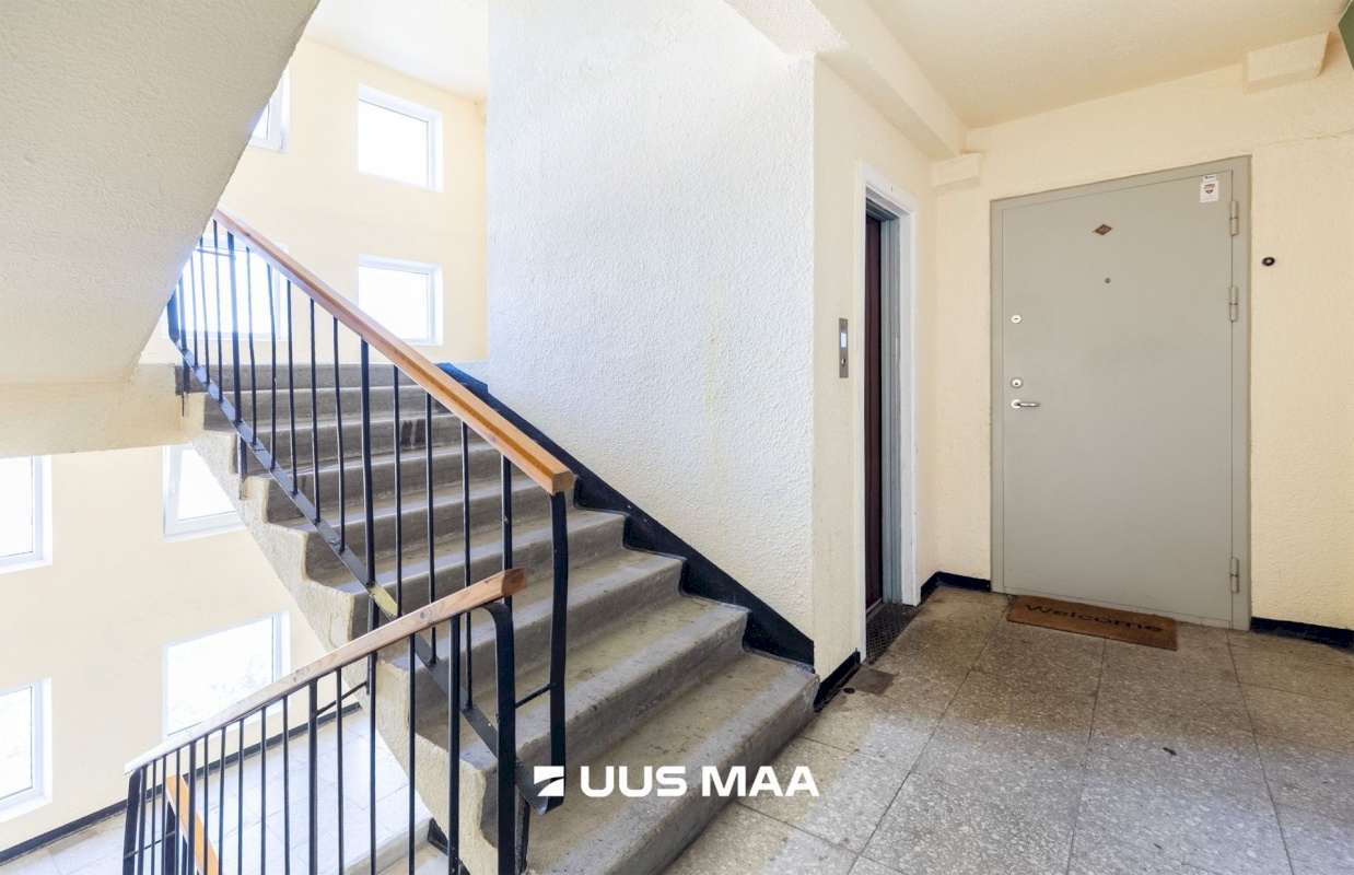 Tallinn, Haabersti linnaosa, Väike-Õismäe, Õismäe tee 148