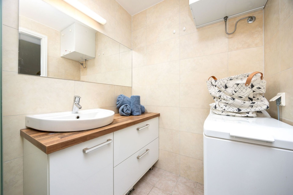 Tallinn, Kesklinna linnaosa, Maakri, Tornimäe 7