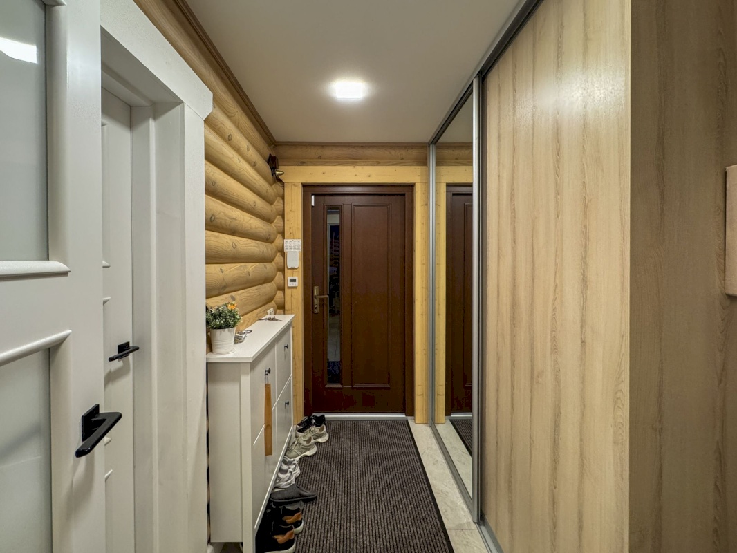 Maardu linn, Rajaniidu tn 14