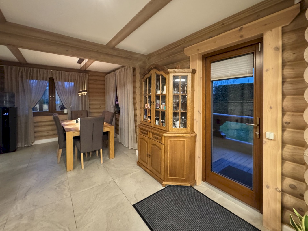 Maardu linn, Rajaniidu tn 14