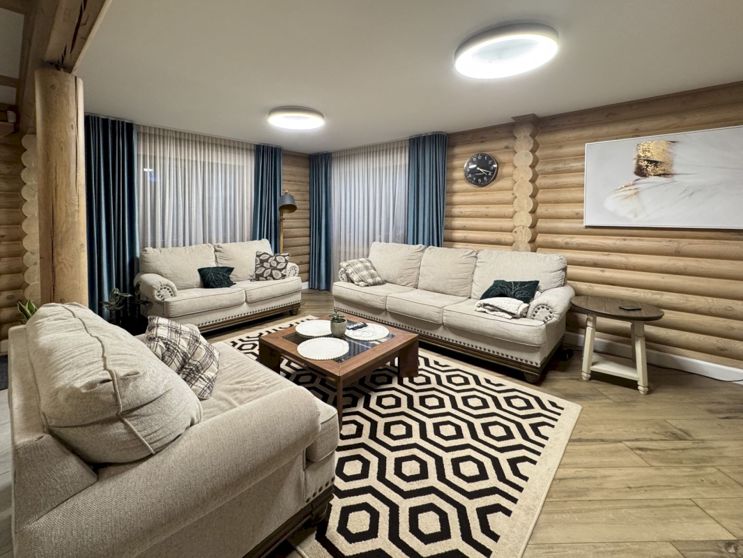 Maardu linn, Rajaniidu tn 14