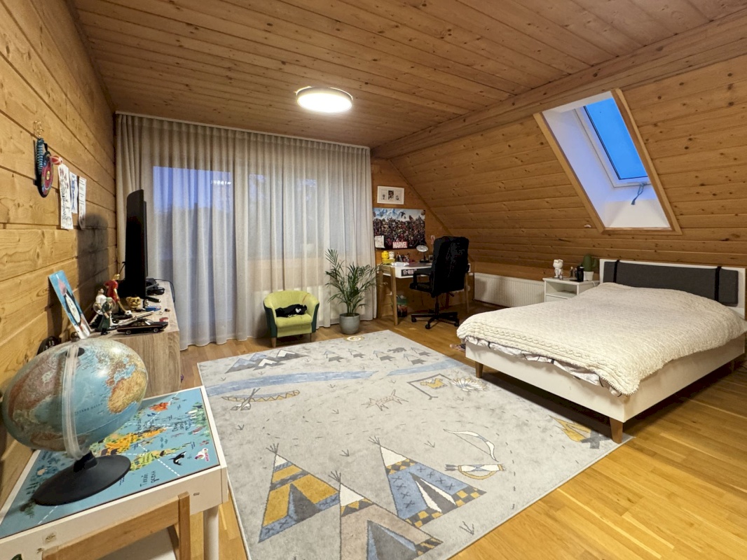 Maardu linn, Rajaniidu tn 14