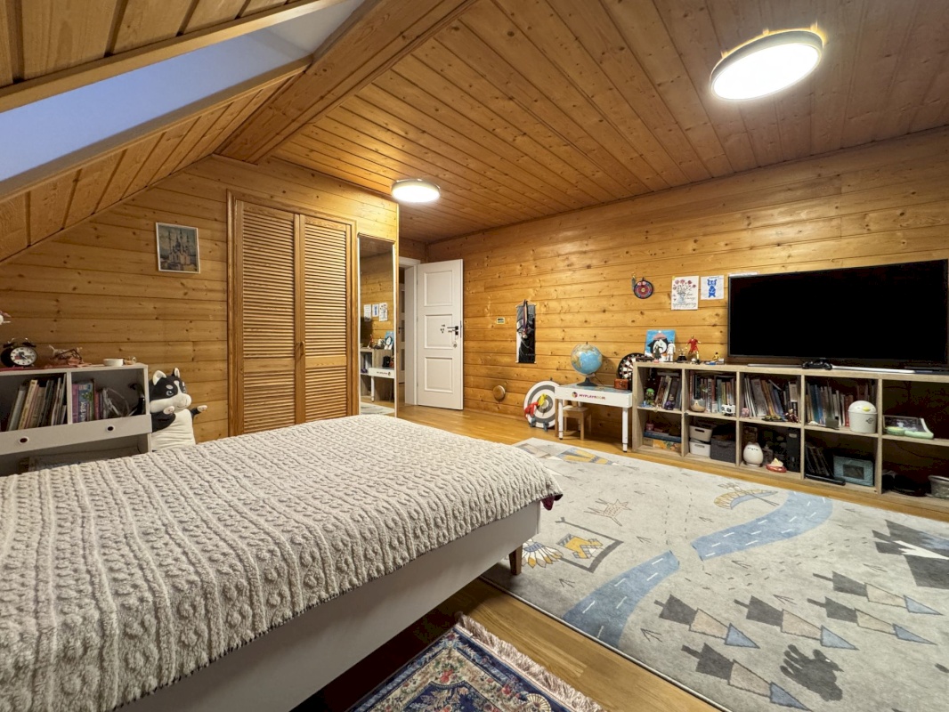 Maardu linn, Rajaniidu tn 14