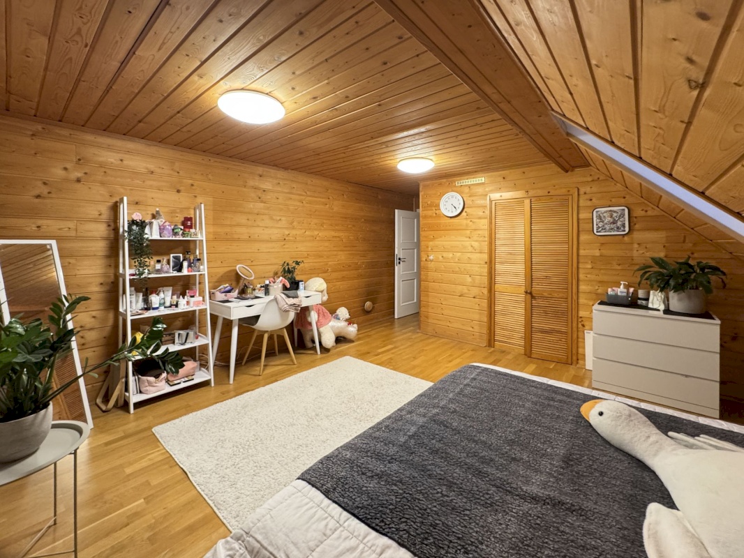 Maardu linn, Rajaniidu tn 14