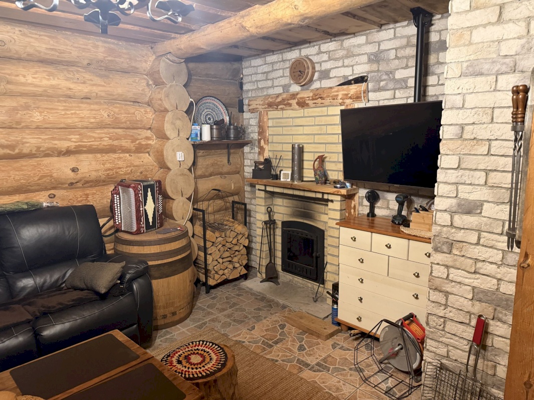 Maardu linn, Rajaniidu tn 14